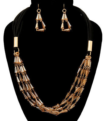 Beads Suede Necklace Set
